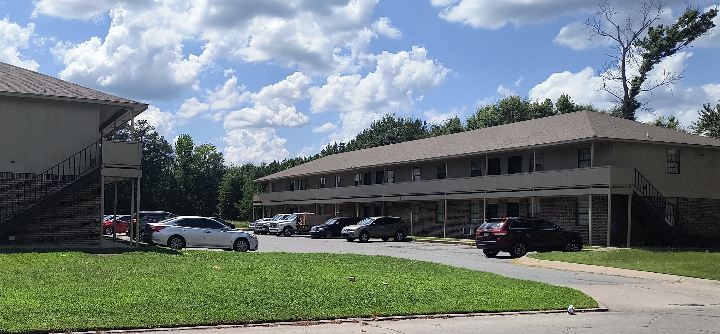 Property main image