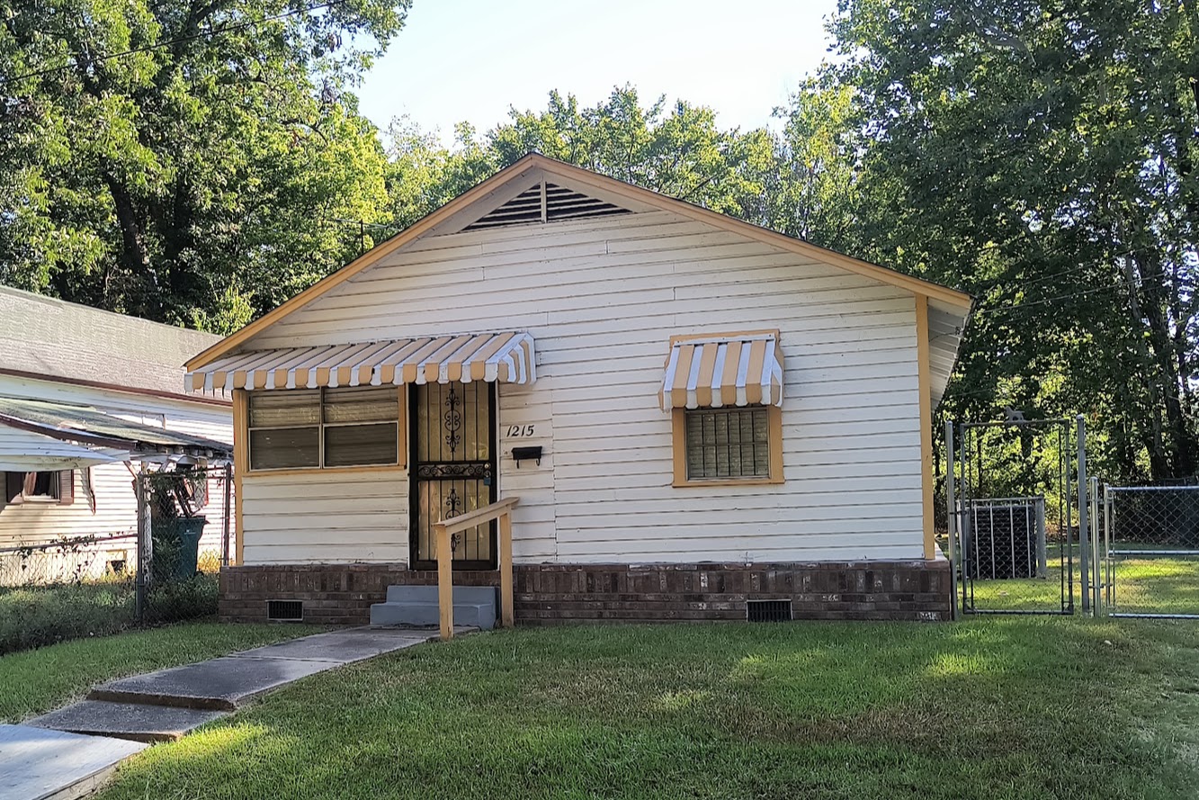 Property main image